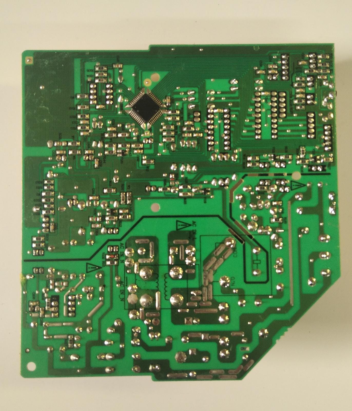 Placa Electrónica Daitsu Ref. DS12UI-VTA E319015 202653 PCB05-357-V04 - Imagen 3