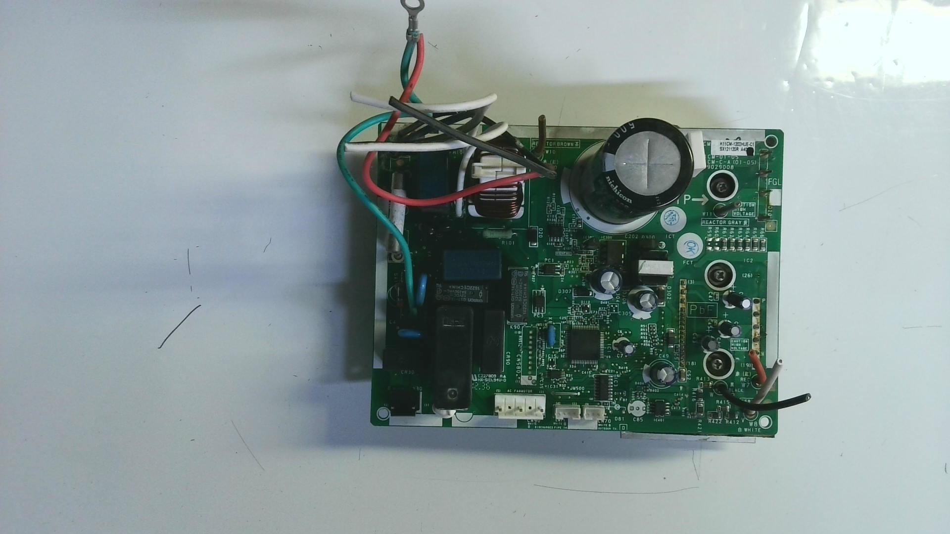 Placa electronica 9709029008 / k11cm-1202hue-c1 e2