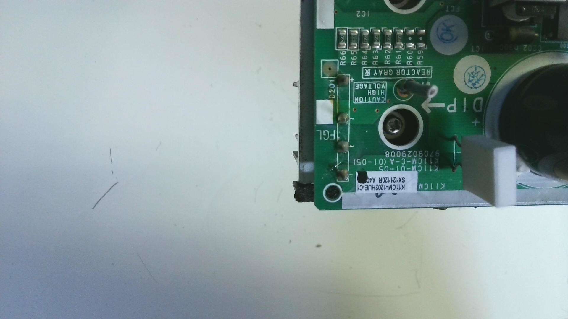 Placa electronica 9709029008 / k11cm-1202hue-c1 e2 - Imagen 2