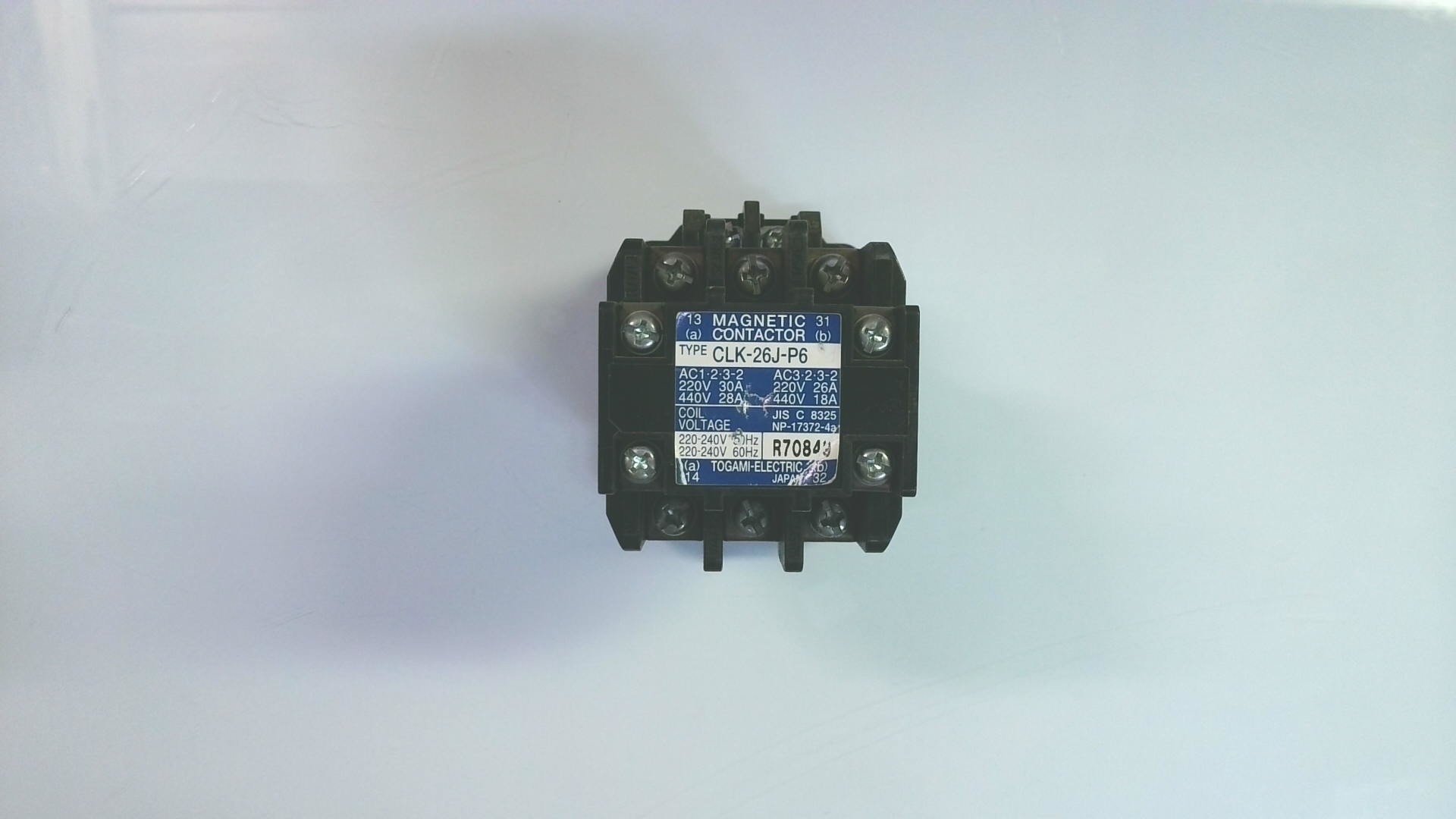 FILTRO DE LINEA EMI CLK-26J-P6 / R70849 / 220-240V 50/60HZ G37