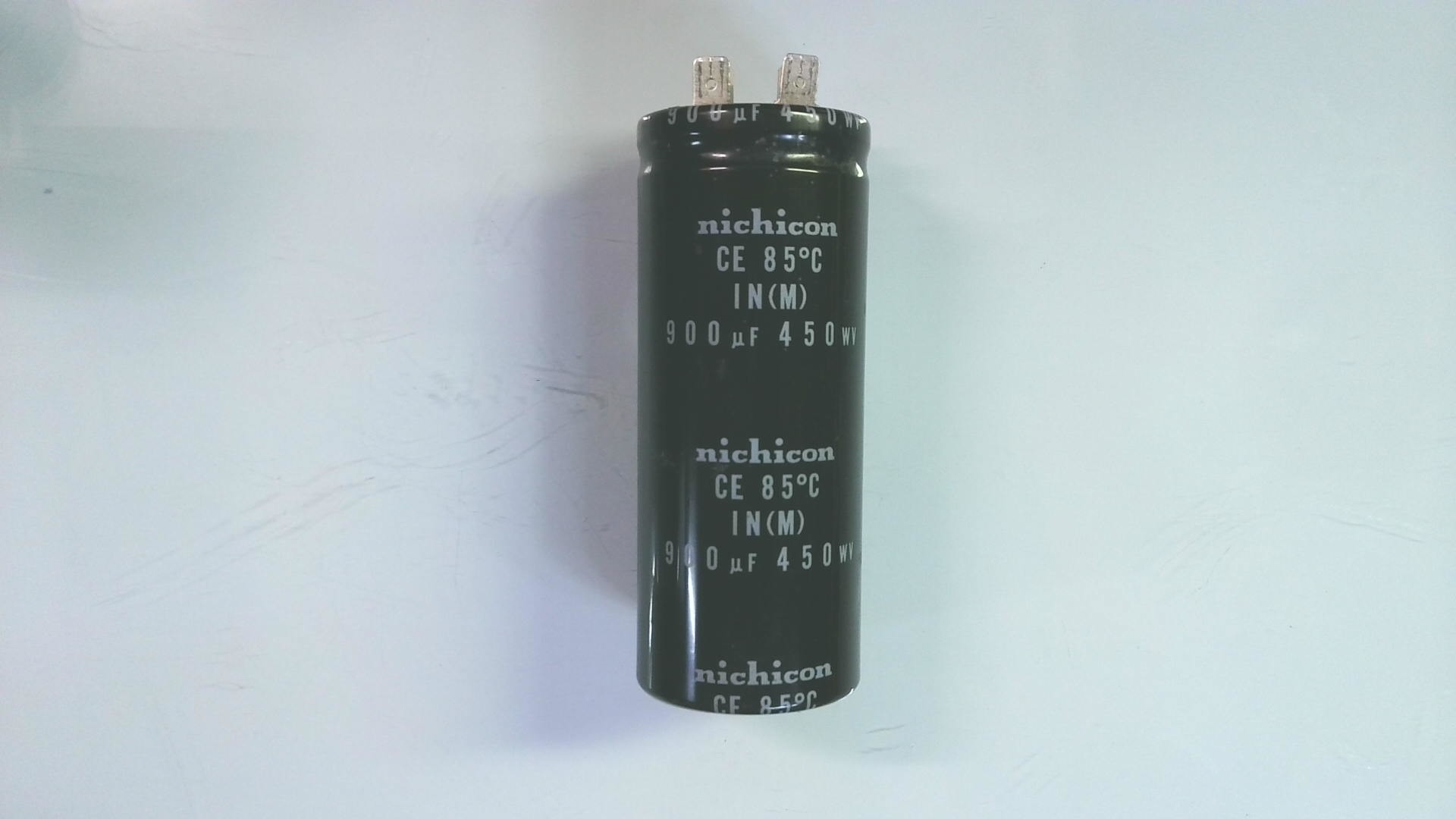 CONDESADORES 900UF 450WV / CE85ºC H19