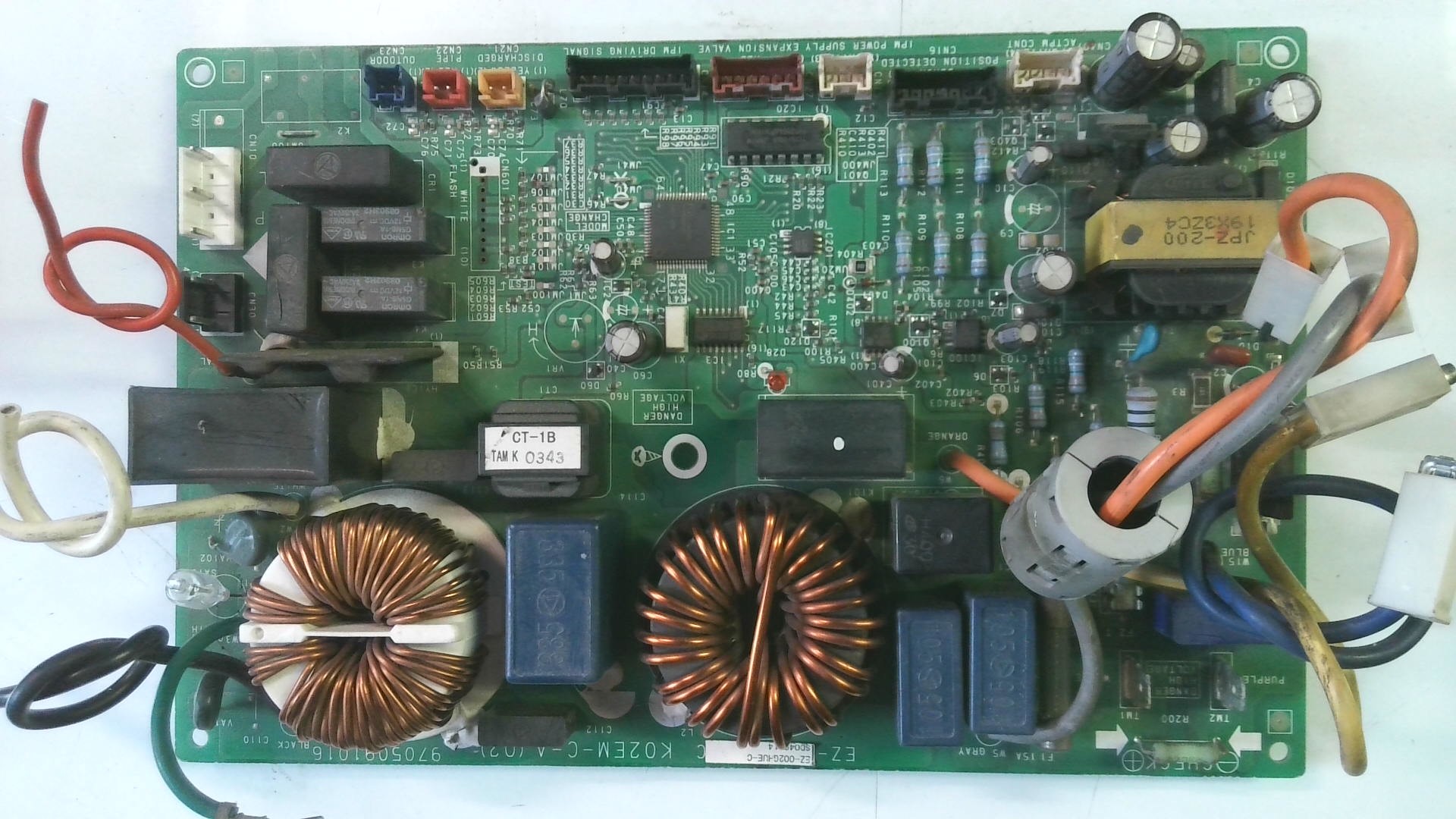 PLACA ELECTRONICA EZ-002GHUE-C PLE135