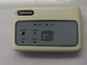MANDO DE PARED RoHS 8054D M2