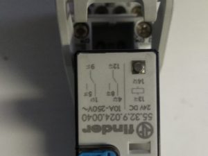 Contactor Finder para maquina RC group