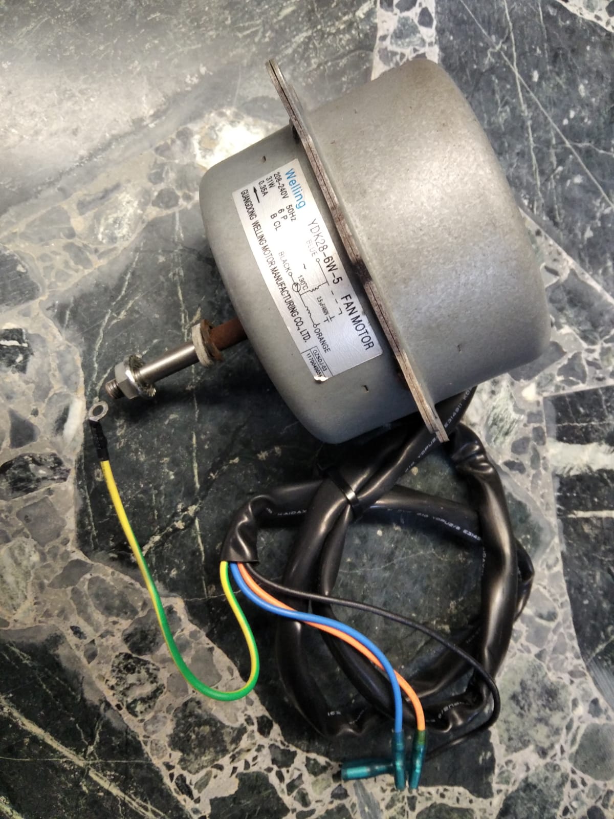 Motor ventilador unidad externa dolphin YDK28-6W-5
