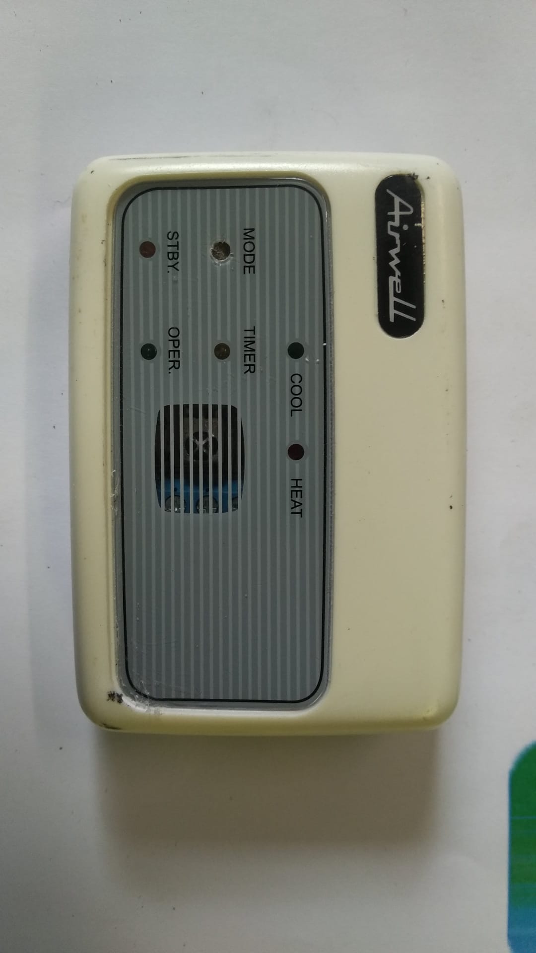 Mando de pared airwell Code 7086D