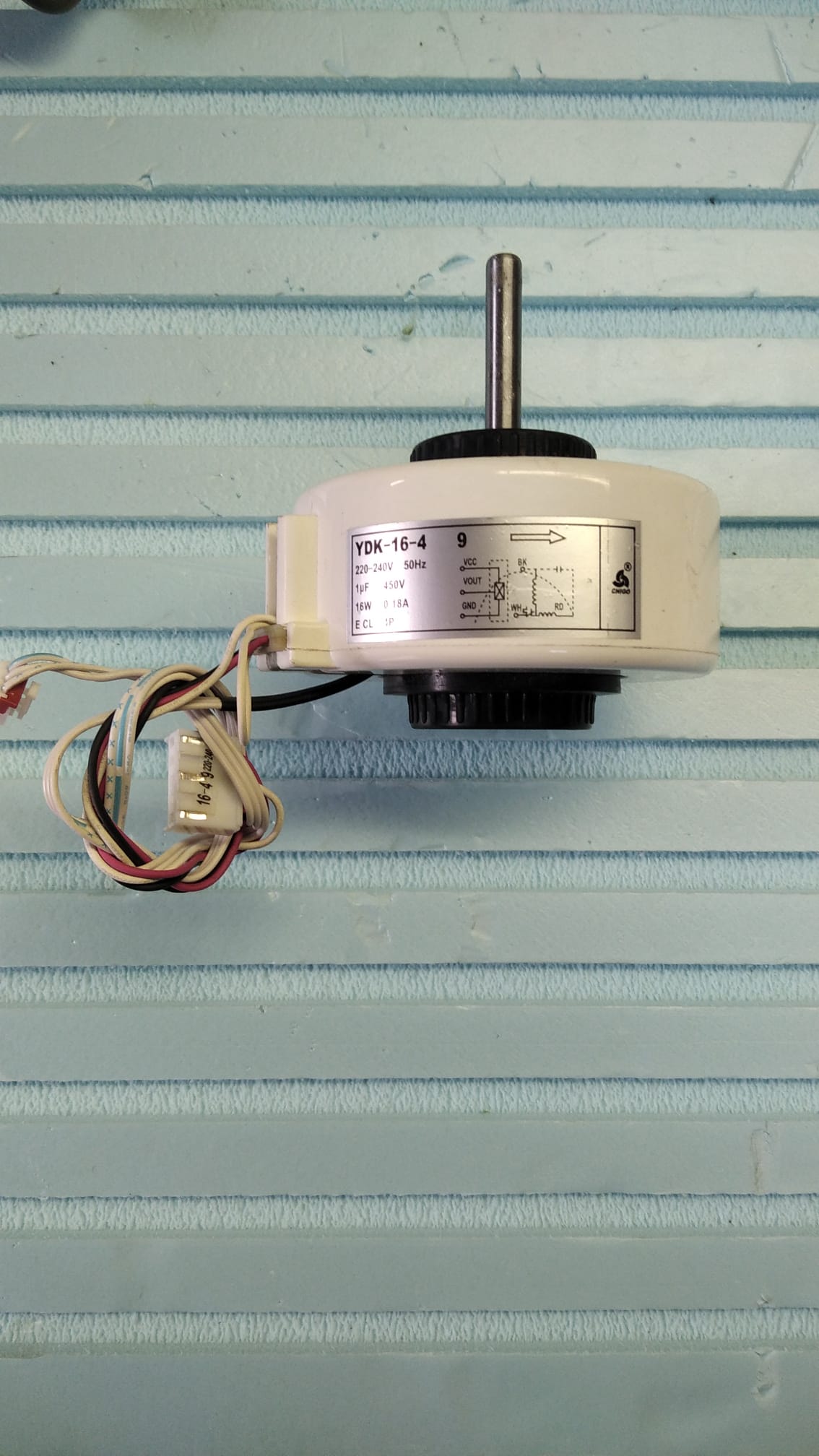 Motor HTWS026IX80-INT YDK-16-4 9