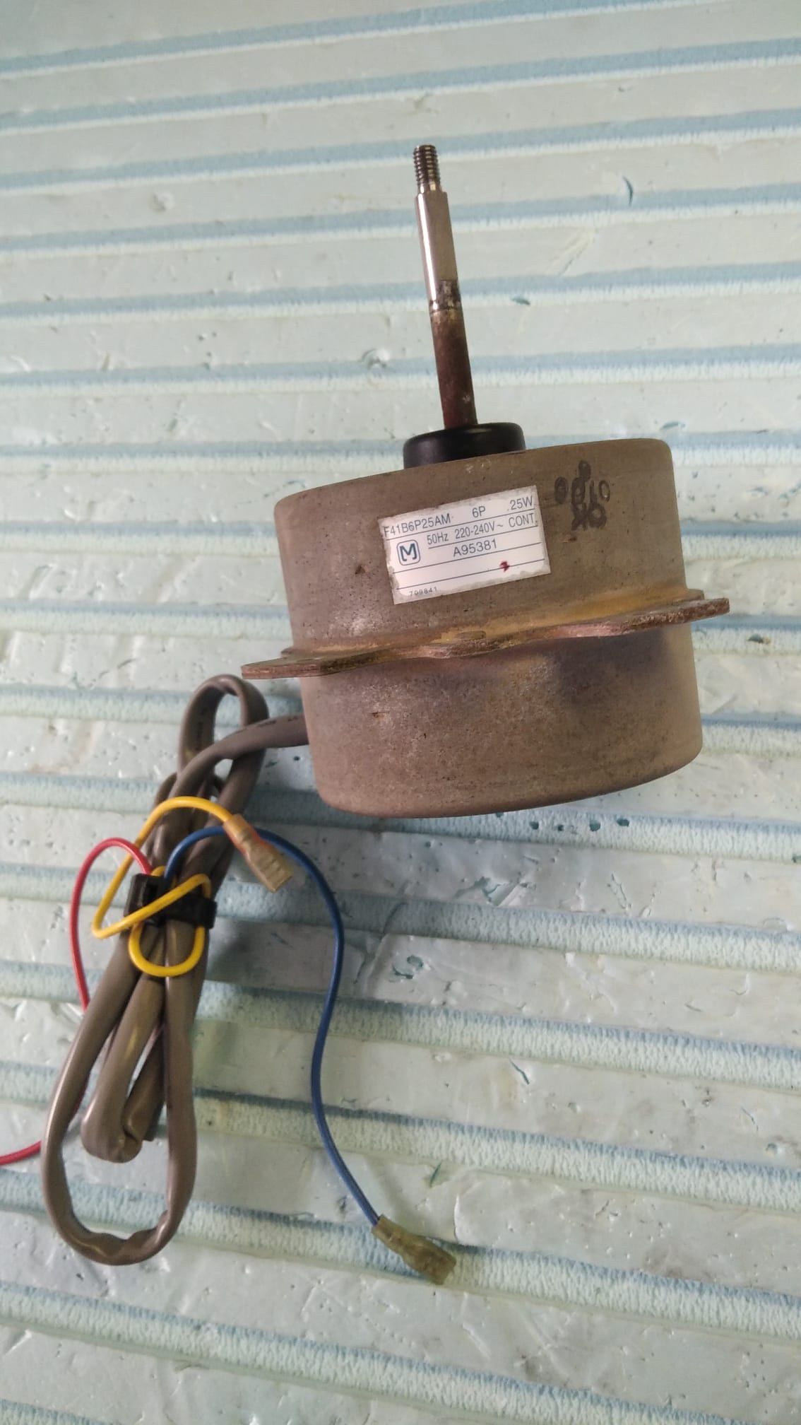 Motor de Ventilador Unidad Exterior Ref. F41B6P25AM A95381