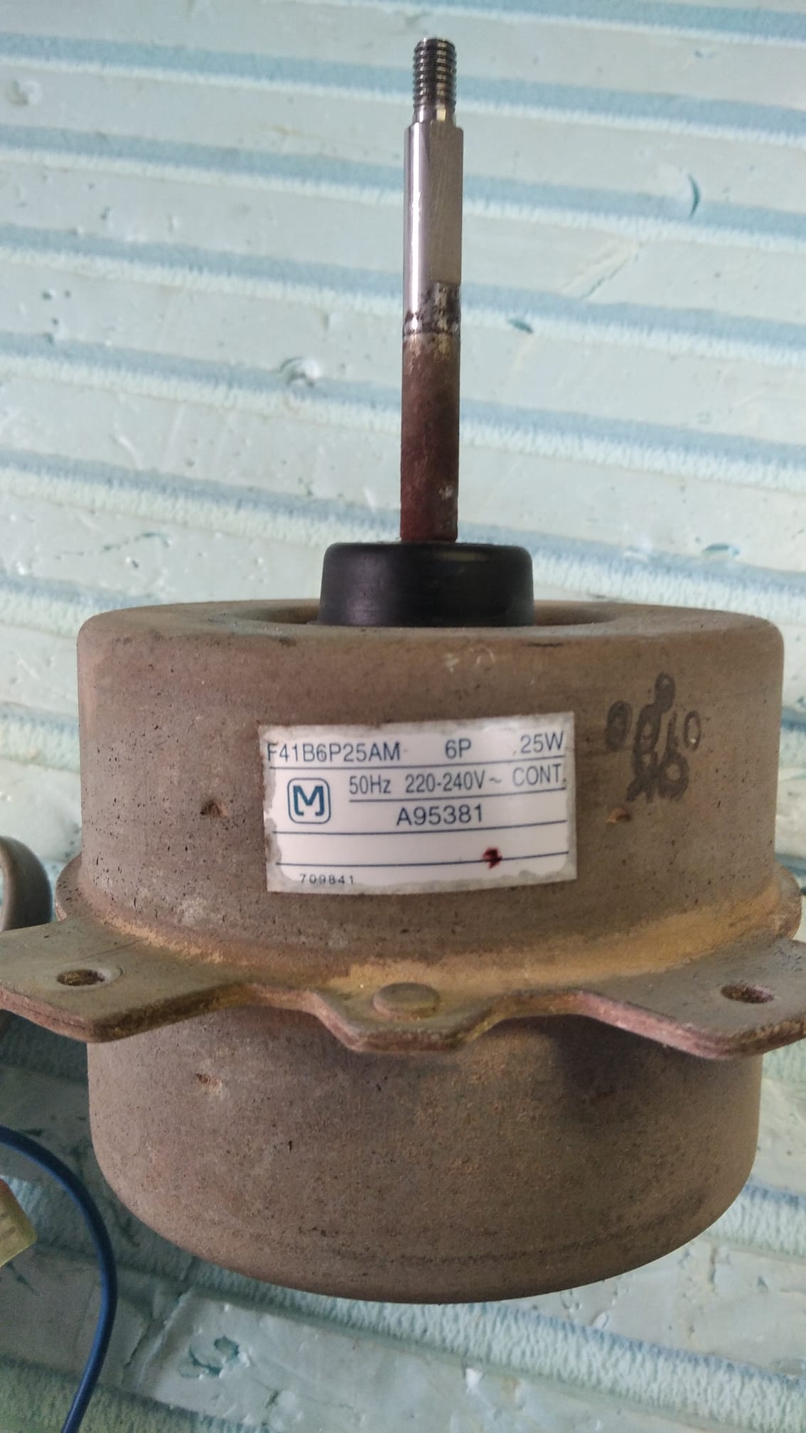 Motor de Ventilador Unidad Exterior Ref. F41B6P25AM A95381 - Imagen 2