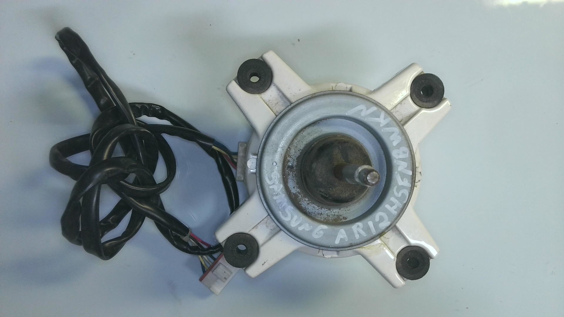 Motor db31-00642a / 05db3100642abrbnf1h0655 / sansung VI 02 - Imagen 2