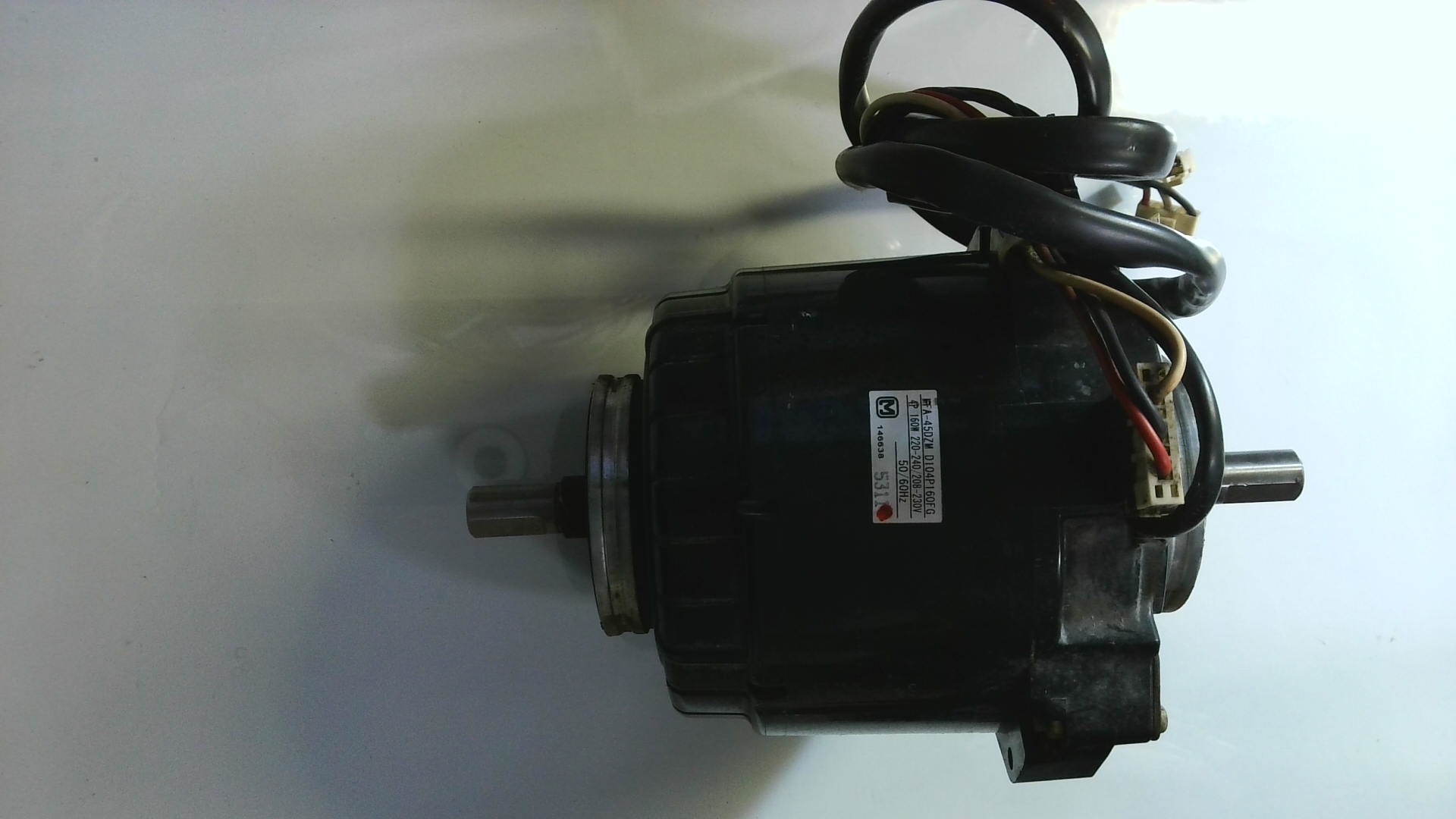 Motor de Ventilador Ref. mfa-45dzm d104p160fg / 146638 5311 VIC 01