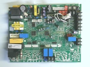 Nuevos 17123000003552 / S000XV7CB77BL0004 E42
