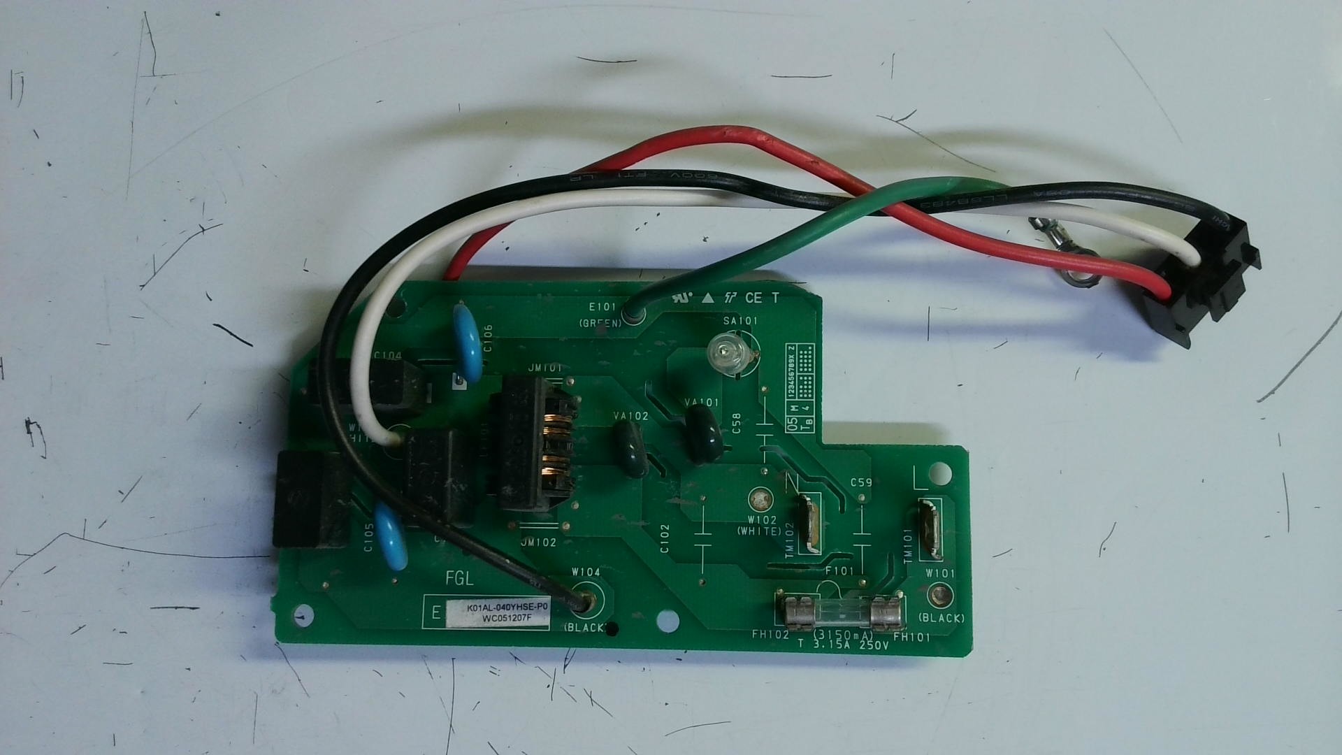 Placa electronica K01AL-040YHSE-PO / WC051207F E20