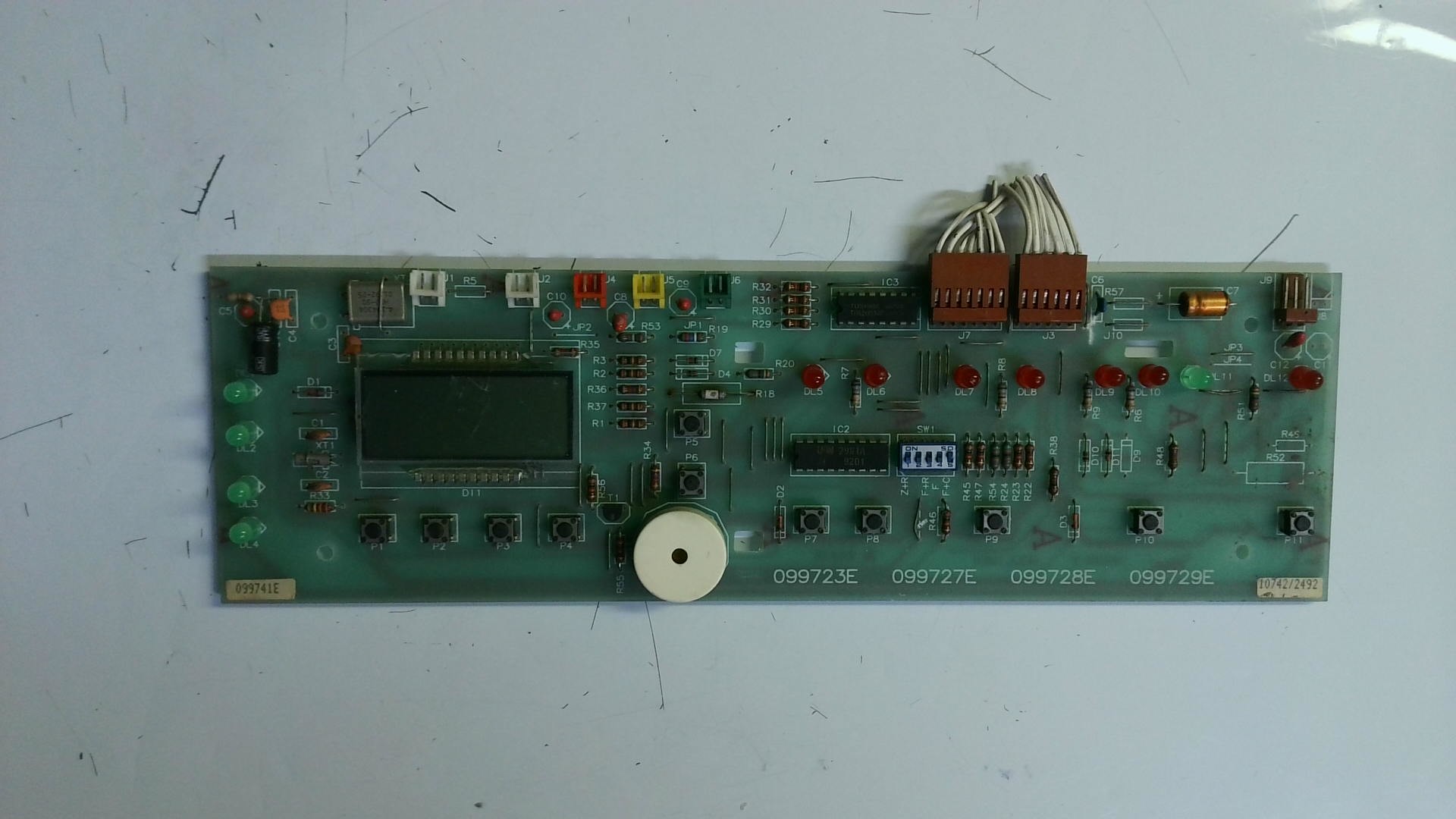 Display Frontal 099741E / 10742/2492 E14