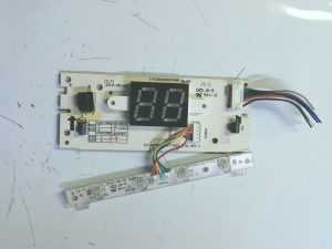 Display Frontal EU-KFR25G/N1Y-R23.D.01.XP1-1 17122000 A02189 cx02