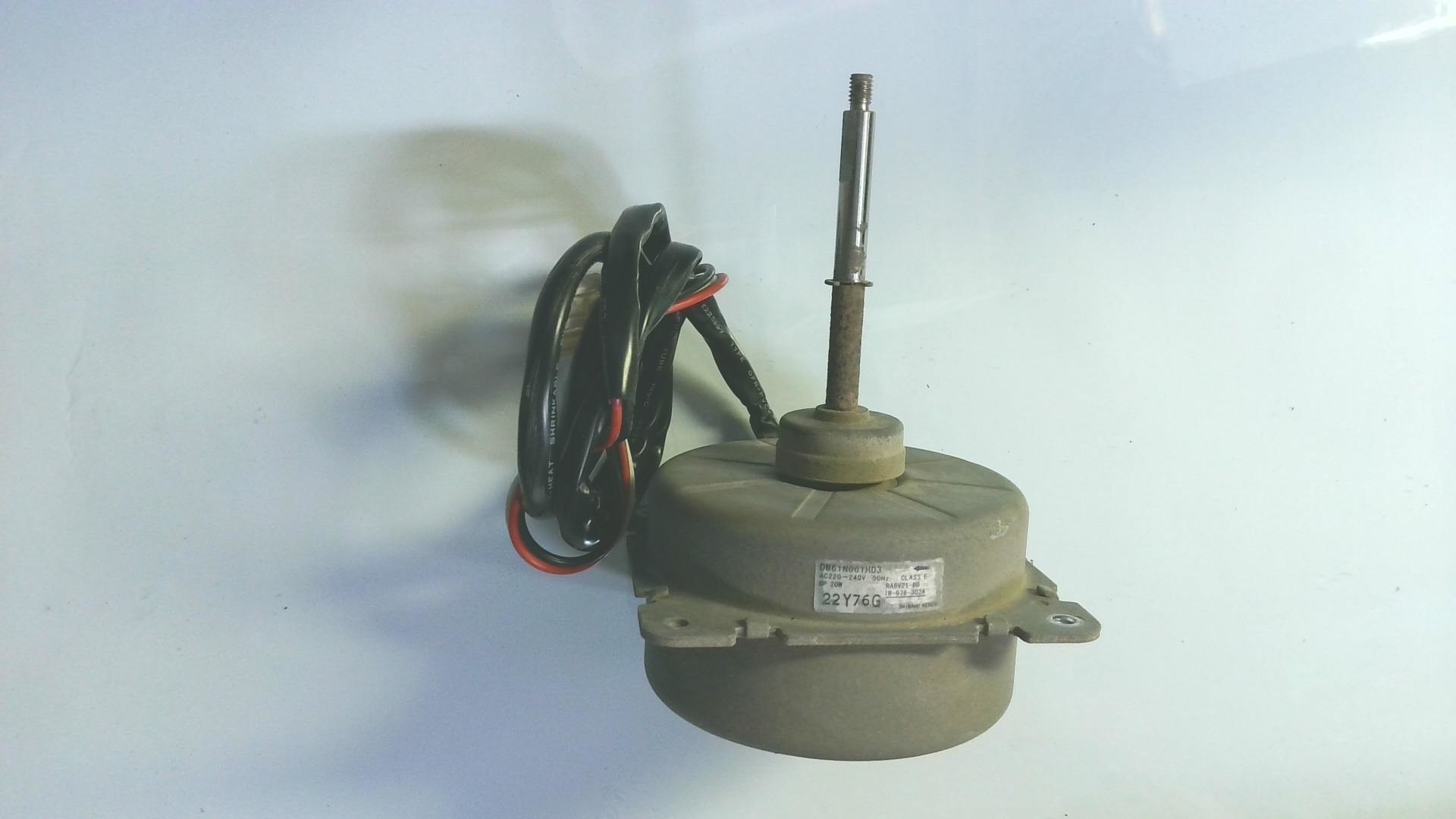 Motor dm61n061h03 / 22y76g MV 01