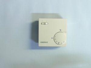 Mando de pared / Termostato MODELO EBERLE / RTR-E6202 MA-PA 02