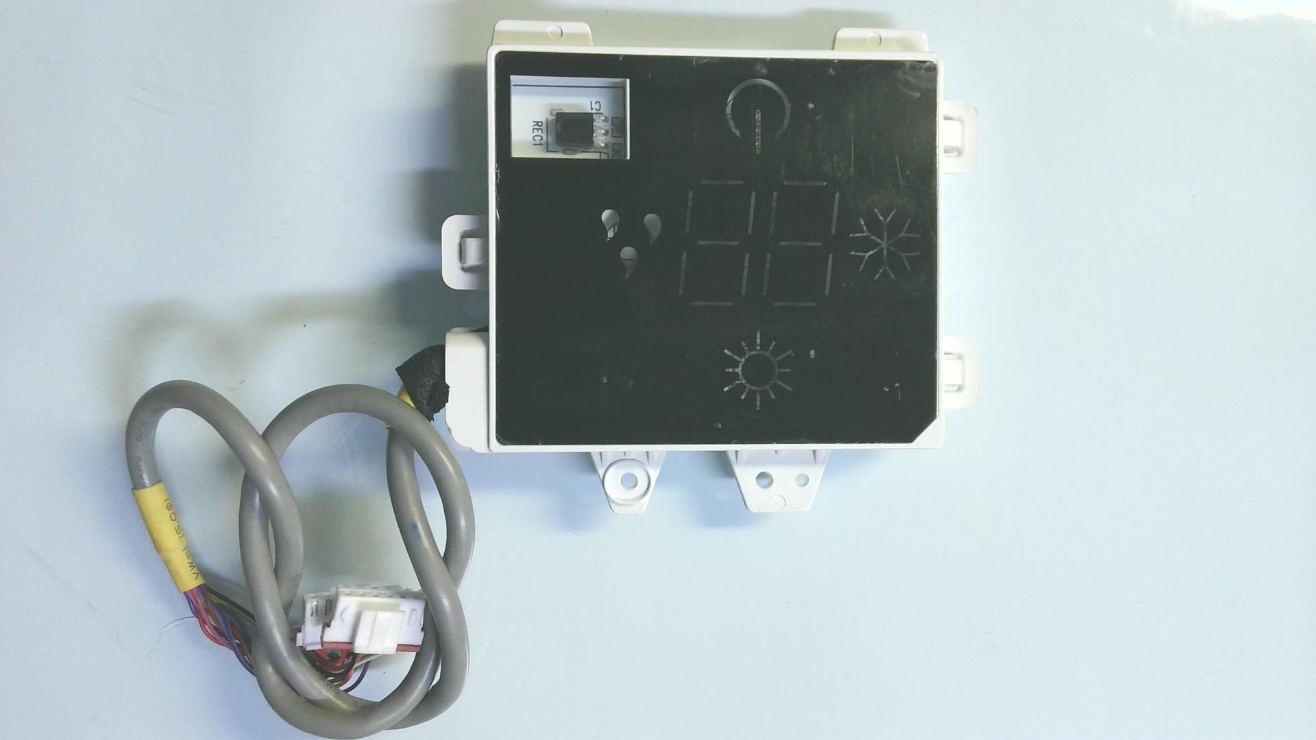Display Frontal 30565260 / D5363AA / AG160406 ROHS C05