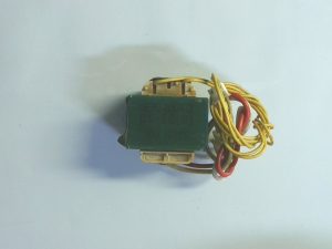 Transformadores DAIKIN / FTY35FV1B / 4EB74004-2 M 10