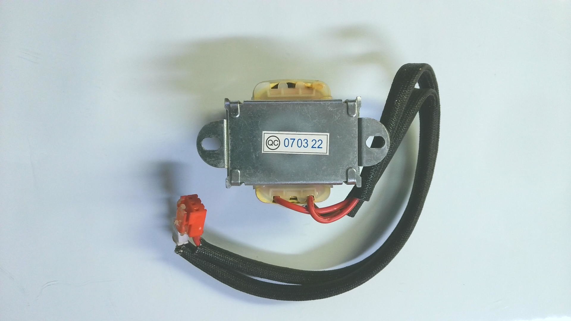 Transformadores TT2-C30D70-2F / LGT48CHP M 10 - Imagen 2