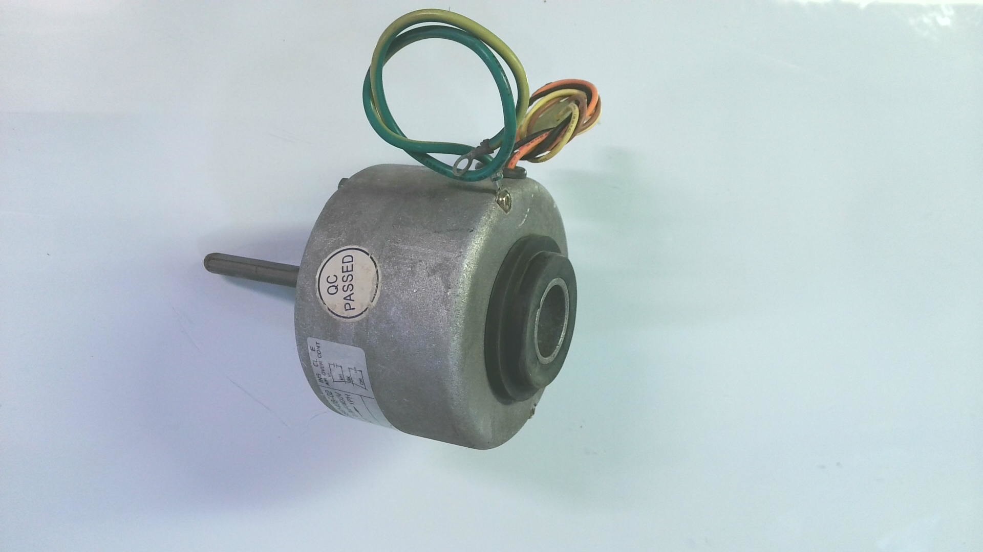 Motor de Ventilador 4681A20062L / YDK-008S41408-02 / T.I 17AM033A5 MV07 - Imagen 3