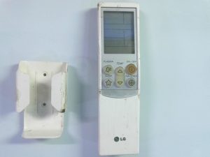 Mando de pared / Termostato LG / P/NO.:AKB35149819 MA-MA 01