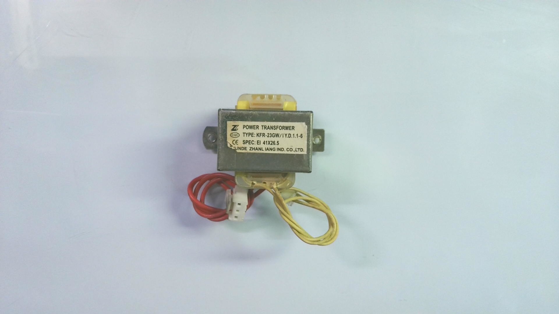 Transformadores TYPE:KFR-23GW/IY.D.1.1-6 TRANS 06