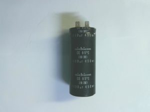 Condensadores NICHICON / CE 85 C  IN(M) / 1000UF 450WV CON 01