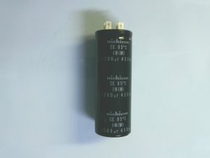 Condensadores NICHICON / CE 85 C  IN(M) / 1200UF 450WV CON 01