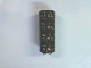Condensadores 400V 100UF / 91F508 CON 02