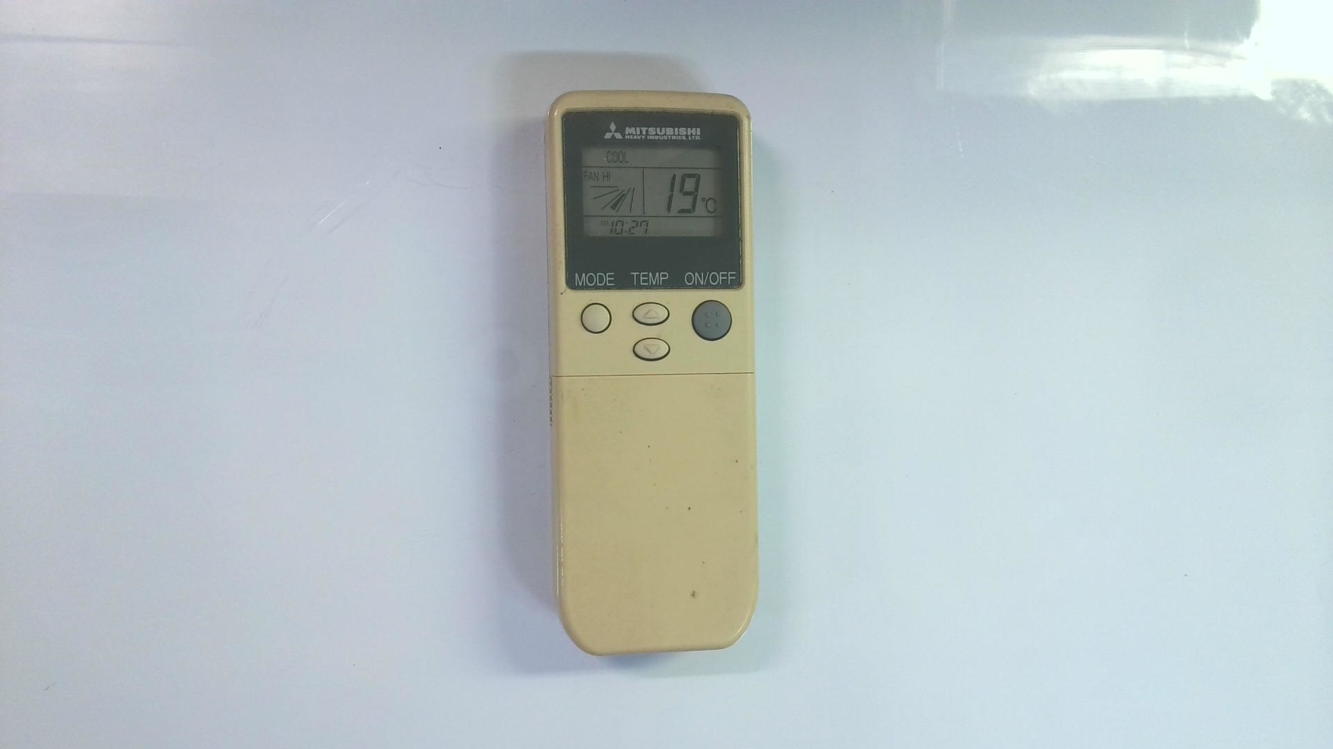 MANDO A DISTANCIA MITSUBISHI / RKN502A 24 1F G31 - Imagen 2
