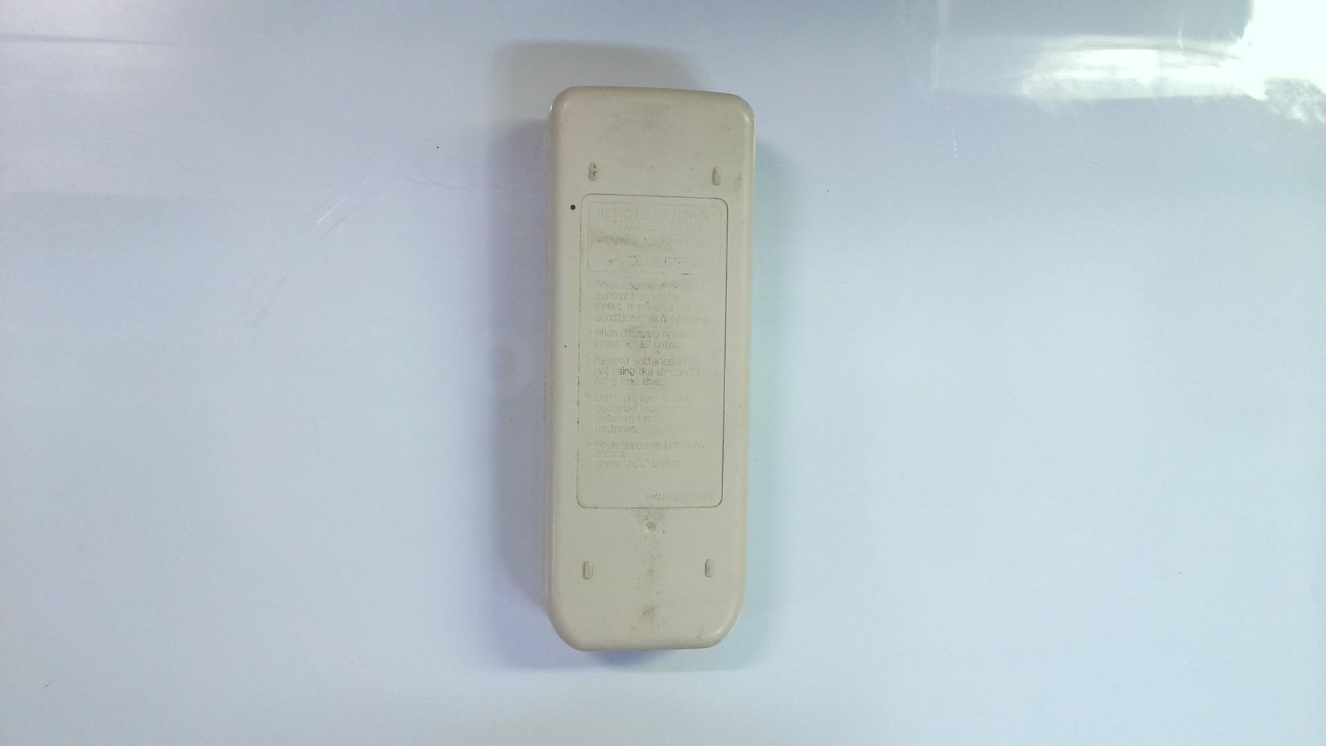 MANDO A DISTANCIA MITSUBISHI / RKN502A 24 1F G31 - Imagen 3
