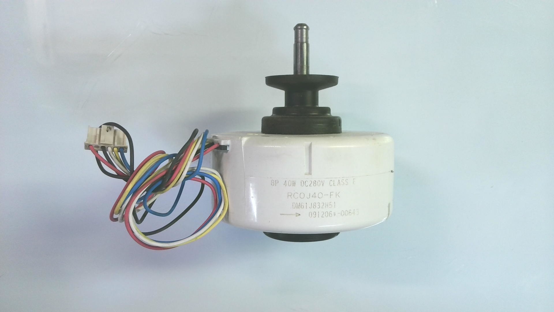 Motor de Ventilador UI Ref. Mitsubishi MSZ-GE50VA RC0J40-FK / DM61J832H51 / 091206-00643 M22 - Imagen 2