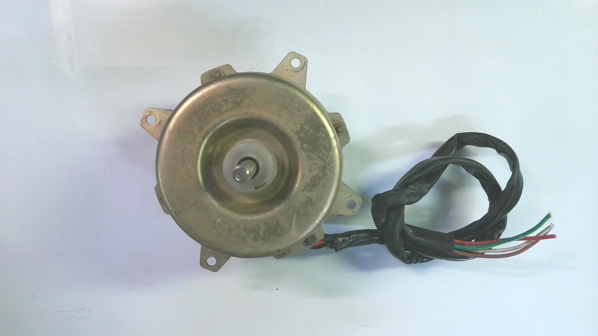 MOTORES 0501003795 / A004304 M26