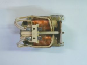 TRANSFORMADORES DE65R950H02 / KN DE2 A59A TRANS07