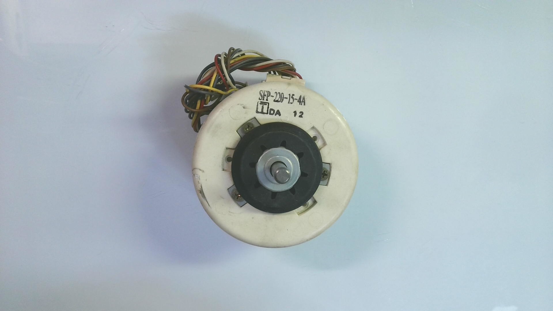 MOTORES DM61J289H06 / RC4V19-JA / SPF-220-15-4A VI02