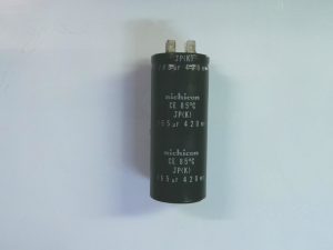 CONDESADORES CE 85C JP(K) 165UF 420WV G47