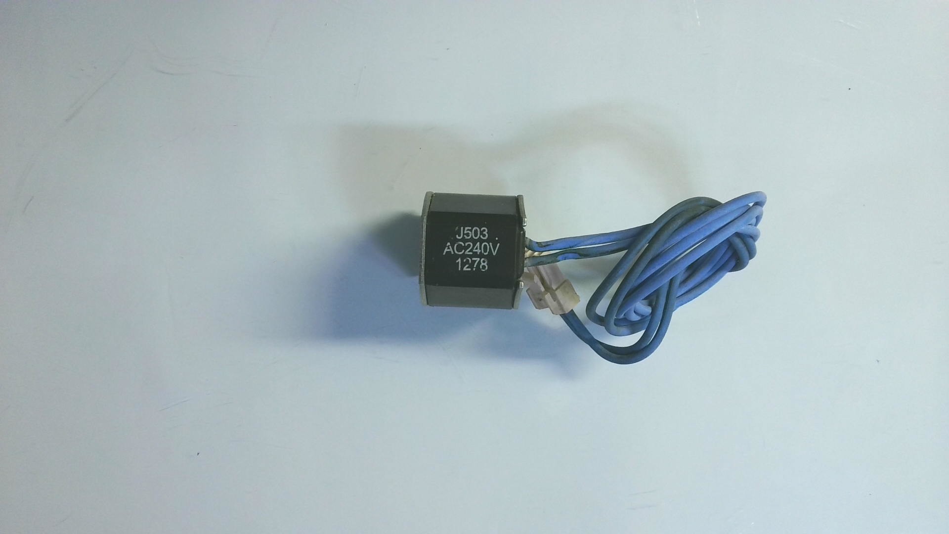 BOBINA J503 / AC240V / 1278 H08