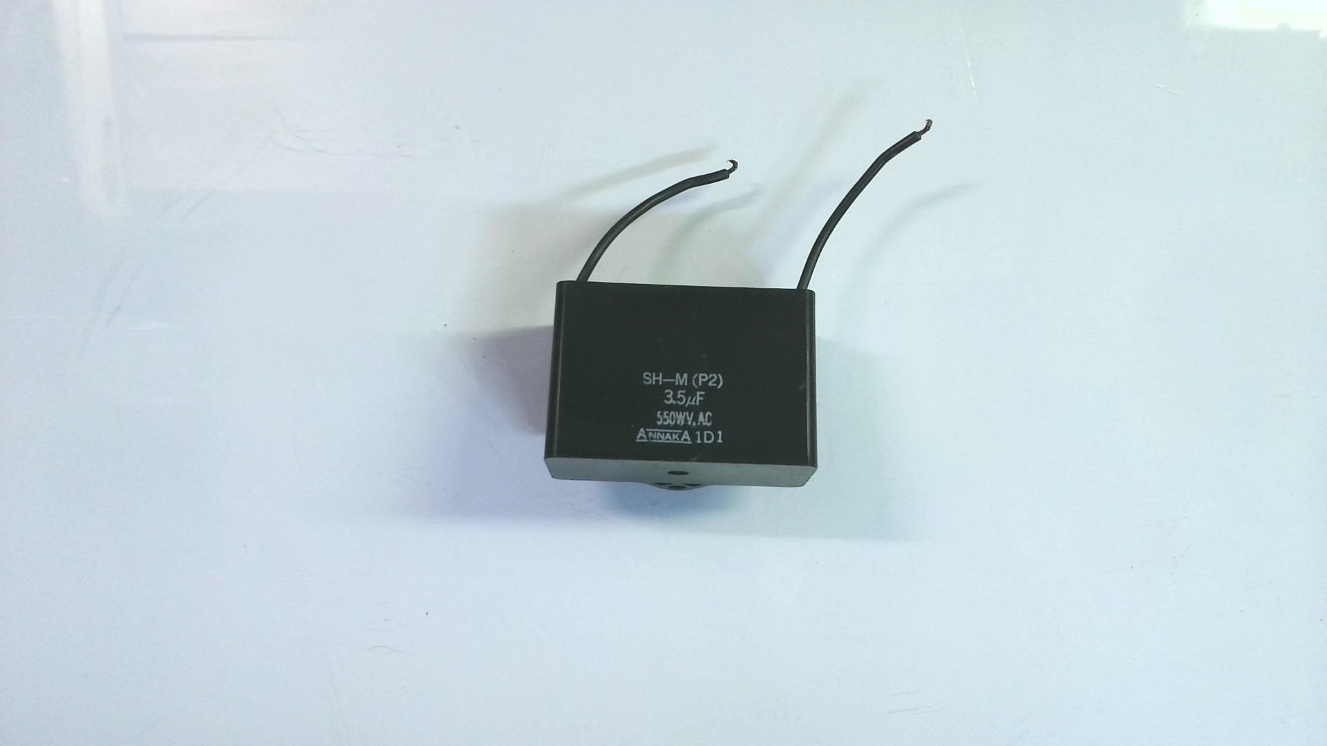 CONDESADORES SH-M(P2) / 3.5UF 550WV.AC G55