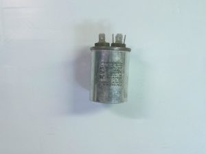 CONDESADORES 370/400VAC 50-60HZ / CLASS B P2 / C22.2NO.190 / RNV-40H6004 G55