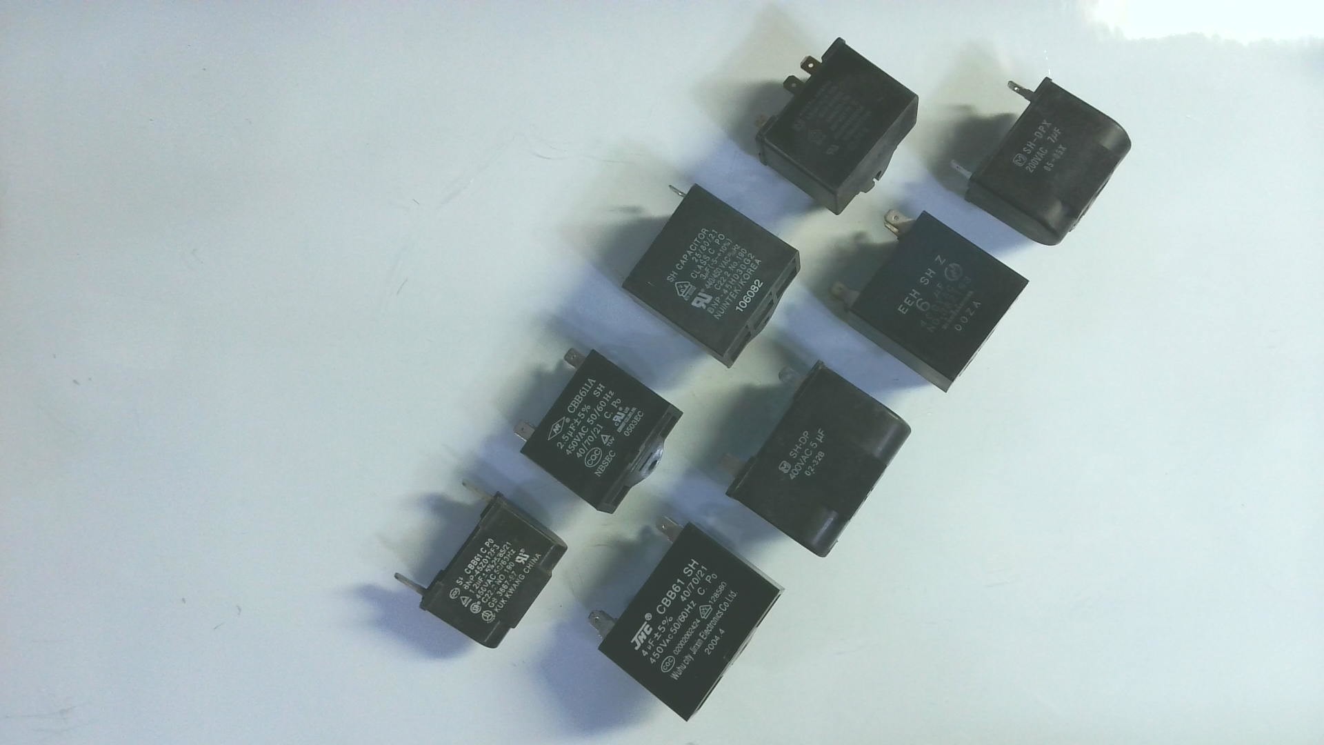 CONDESADORES 1.2UF/2.5UF/3UF/3.5UF/4UF/5UF/6UF/7UF KITS01