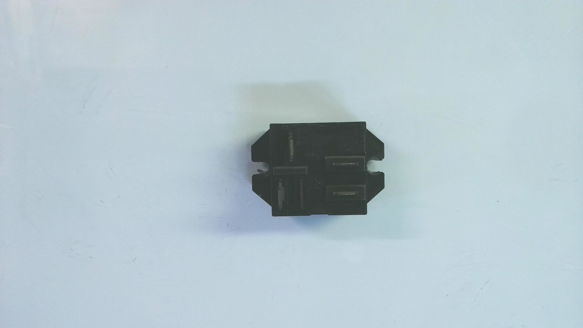 RELE G4F-11123T-US / 12VDC / 0195Y6 g79 - Imagen 2