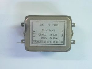 FILTROS ZL-113A-M / 250VAC 50-60HZ G79