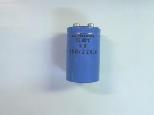 CONDESADORES CE85ºC NR / 400V 220UF G80