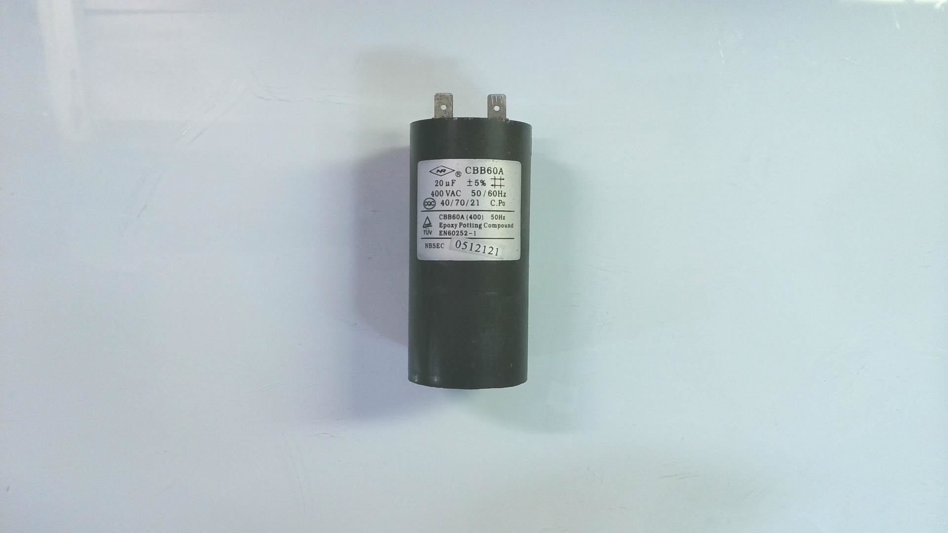 CONDESADORES CBB60A (400VAC) 50-60HZ / NBSEC 0512121 G80