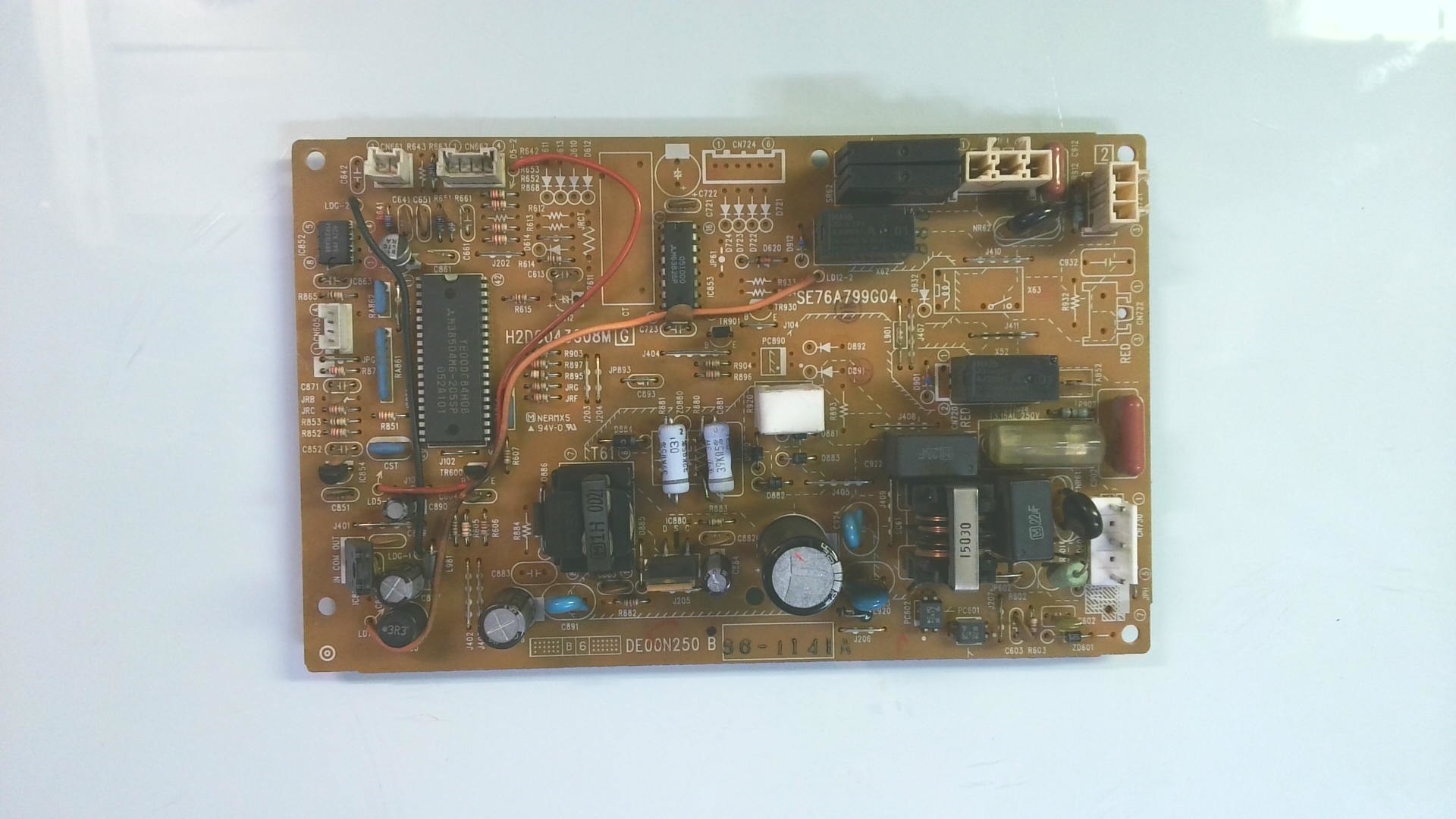 PLACAS ELECTRONICAS SE76A799G04 / DE00N250 / B66-1141A G88