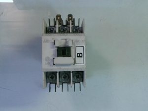 FILTRO DE LINEA EMI JJ02002-2001 220V 26A, 440V 25A CNT10