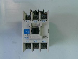 FILTRO DE LINEA EMI S/N: BH722Y906H03 MODELO: S-N18EX / 220-240V 50HZ / 230-240V 60HZ G37 CNT10