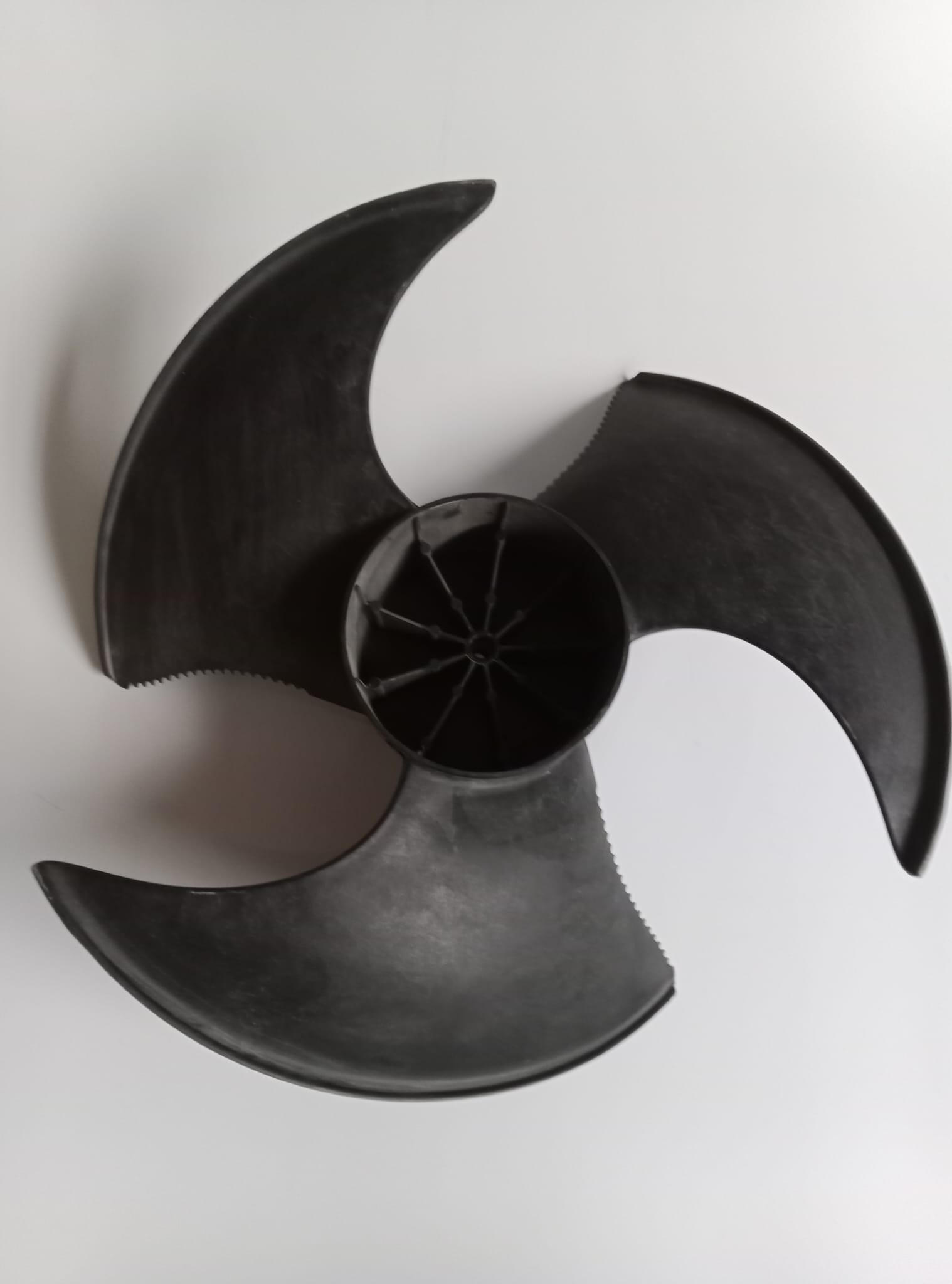 HELICES COMPATIBLES CON: LSU240HEV1 LMU24CHV LSU090HYV LSU240HEV LMU18CHV LSU120HYV HLC13 - Imagen 2