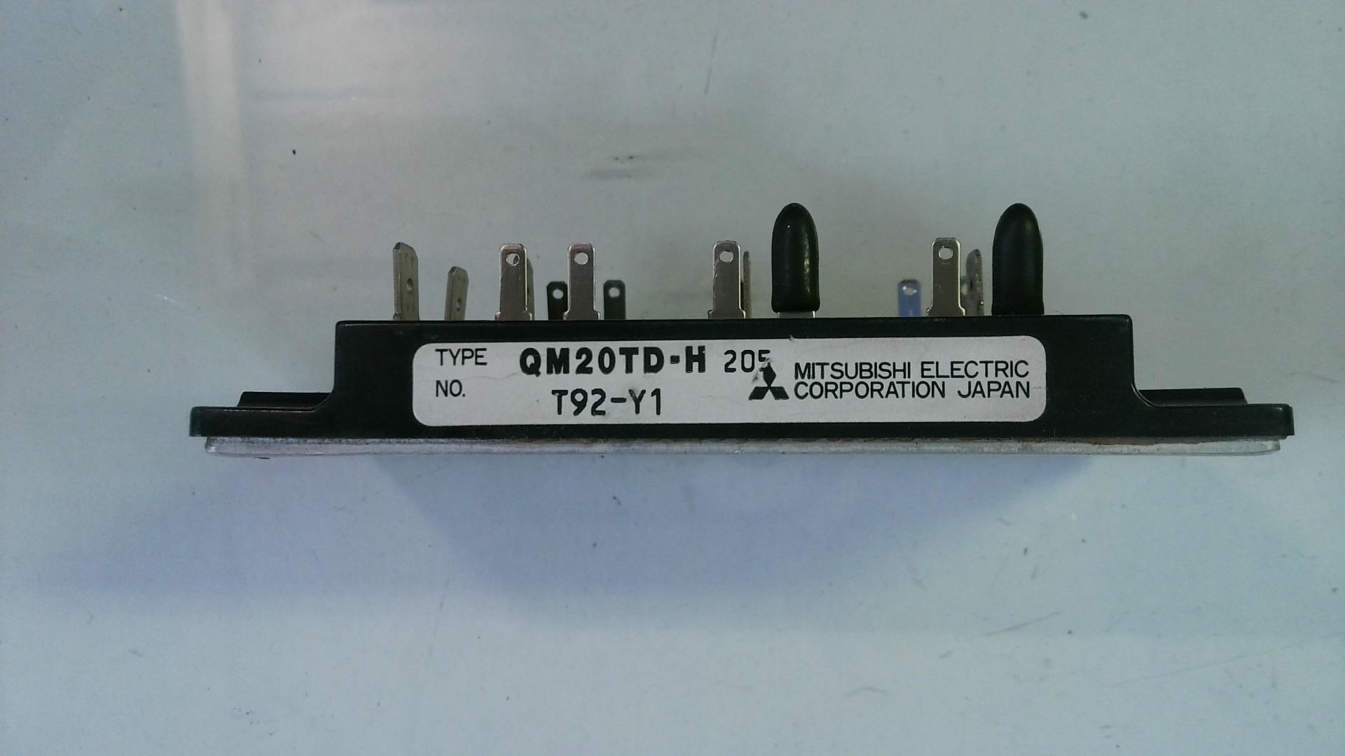 CONMUTADOR CONDUCCIÓN ELÉCTRICA MITSUBISHI ELECTRIC QM20TD-H T92-Y1 OTP01